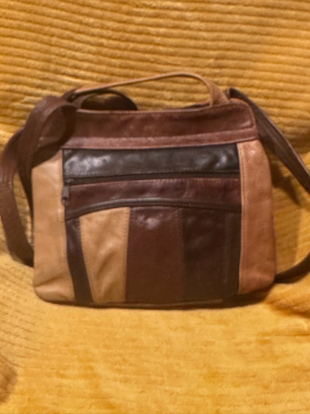 Vintage 80s Patchwork Genuine Leather Shoulder Bag Made in Mexico Boho Accordion
